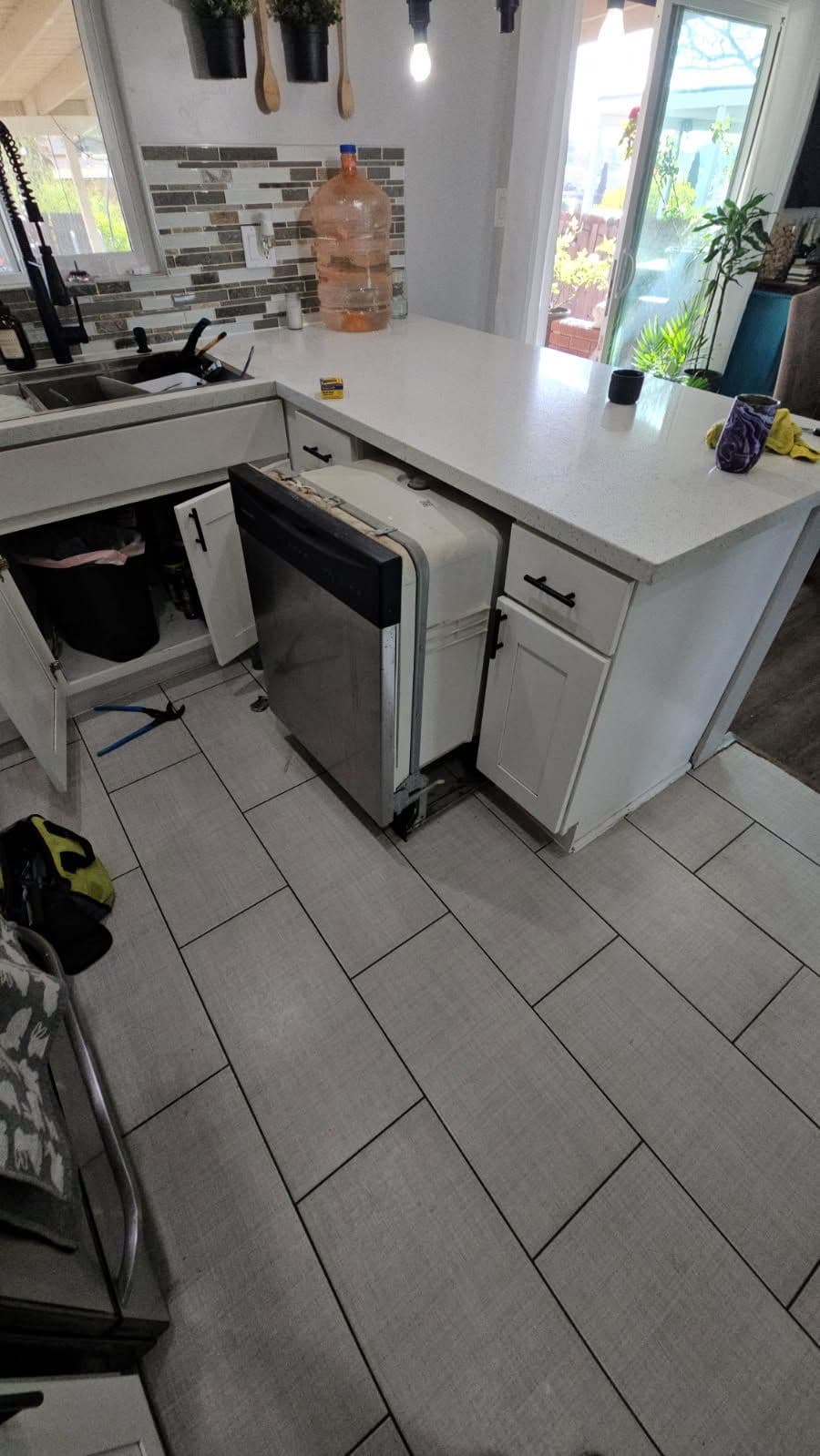 Efficient Appliance Removal in San Diego