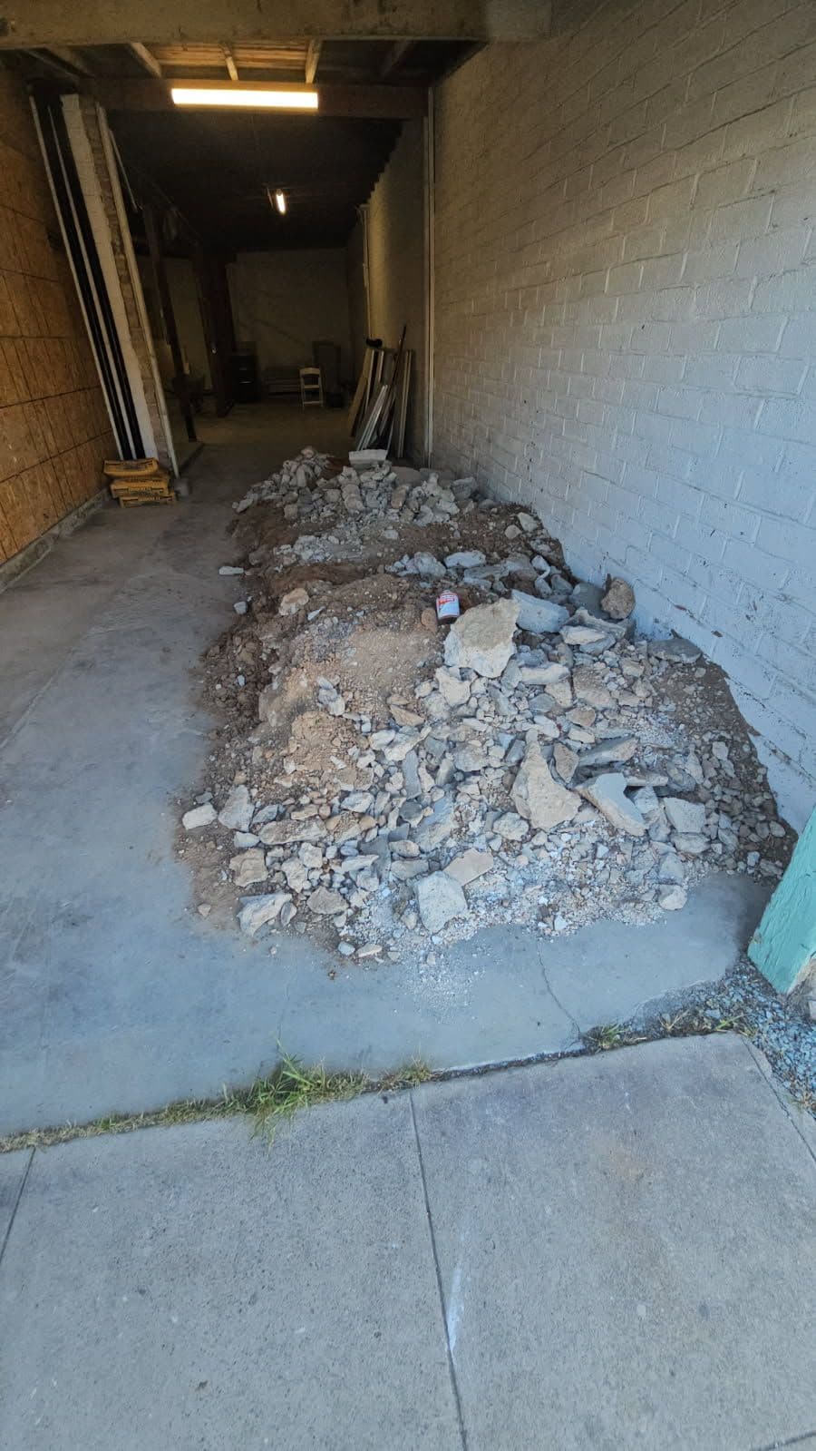 Expert Post-Construction Cleanup in El Cajon image
